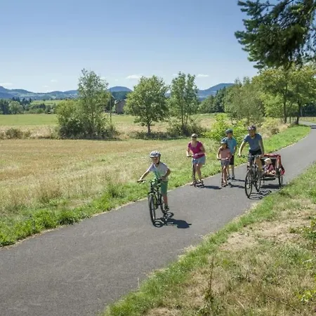 別荘 Maison Au Calme Dans La Verdure