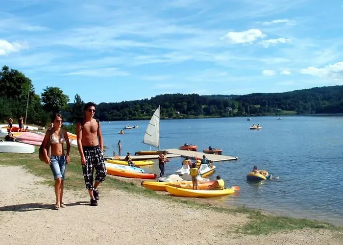 Holiday home Maison Au Calme Dans La Verdure *